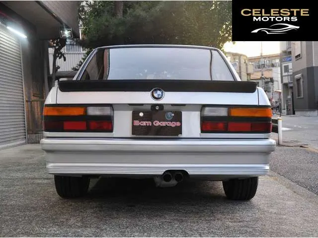 BMW 5 Série 1986 — photo 2 sur 8