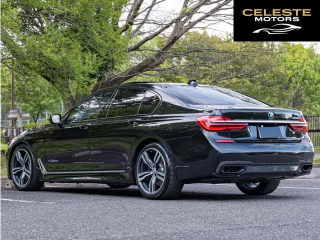 BMW 7 Série 2016 — photo 6 sur 8