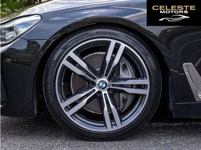 BMW 7 Série 2016 — photo 8 sur 8