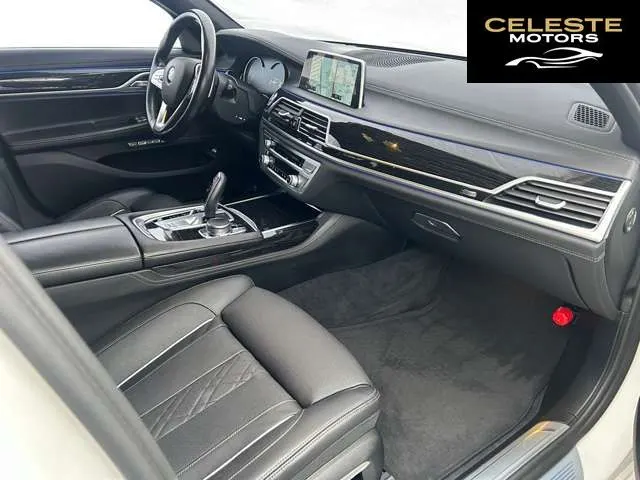 BMW 7 Série 2016 — photo 8 sur 8