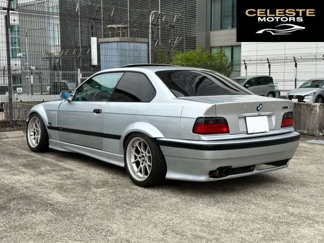 BMW M3 1996 — photo 2 sur 8