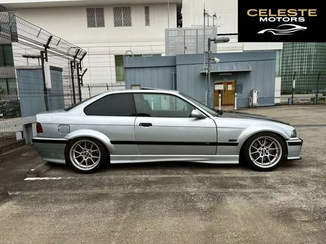 BMW M3 1996 — photo 5 sur 8