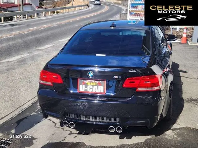 BMW M3 2008 — photo 2 sur 8