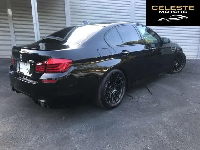 BMW M5 2014 — photo 5 sur 8