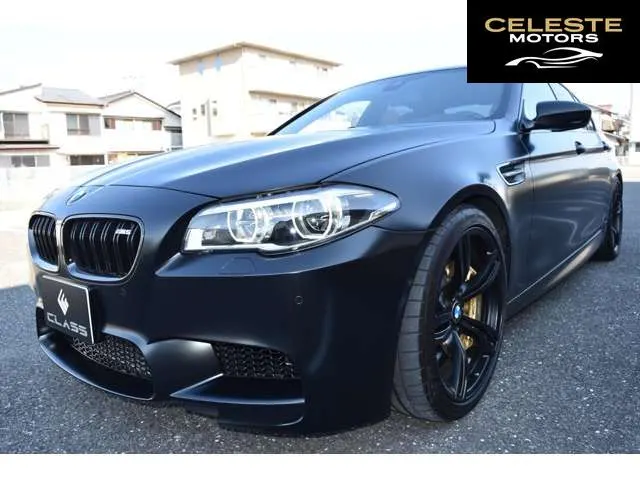 BMW M5 2013 — photo 2 sur 8