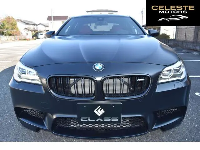 BMW M5 2013 — photo 4 sur 8