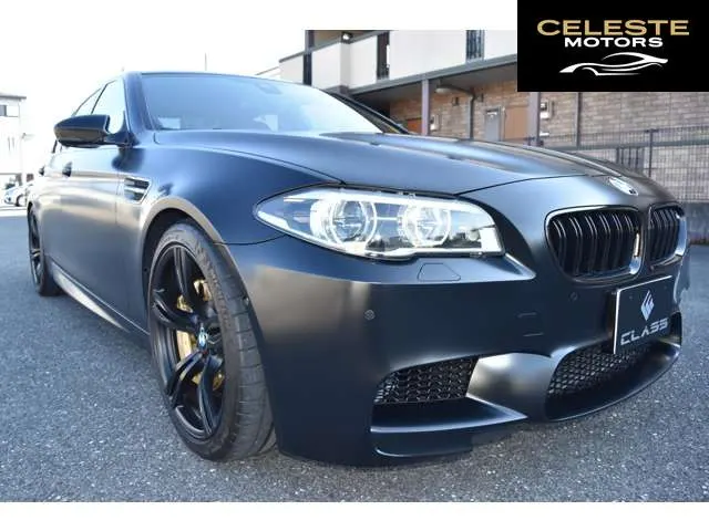 BMW M5 2013 — photo 8 sur 8
