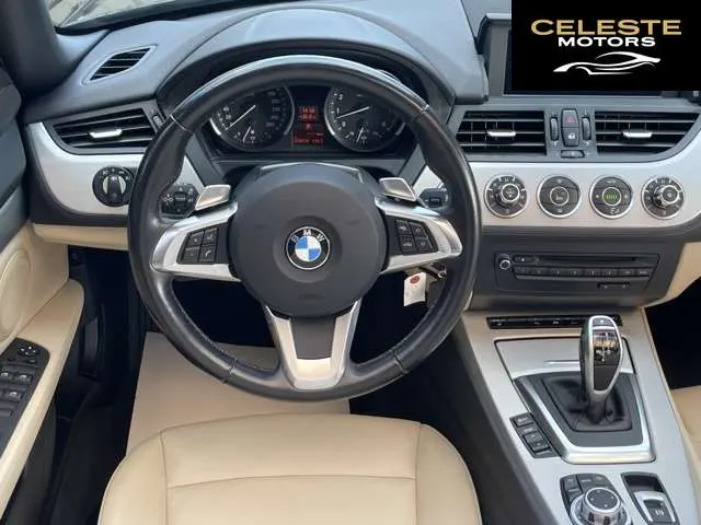 BMW Z4 2009 — photo 6 sur 8