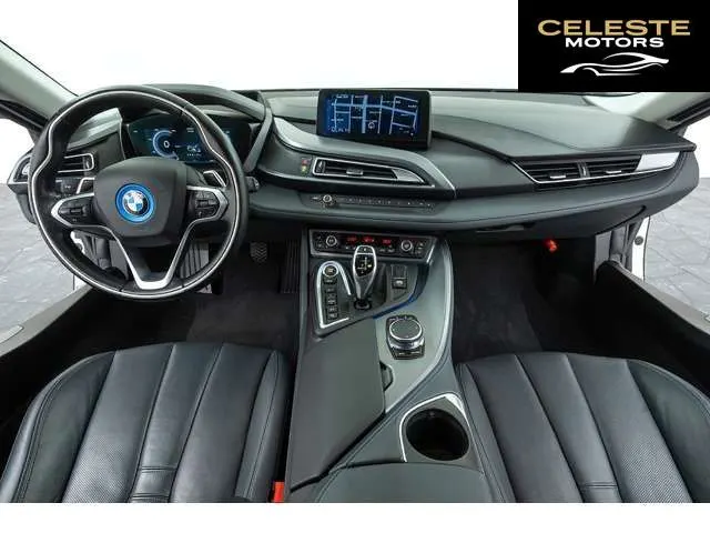 BMW i8 2018 — photo 2 sur 8