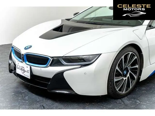 BMW i8 2018 — photo 7 sur 8