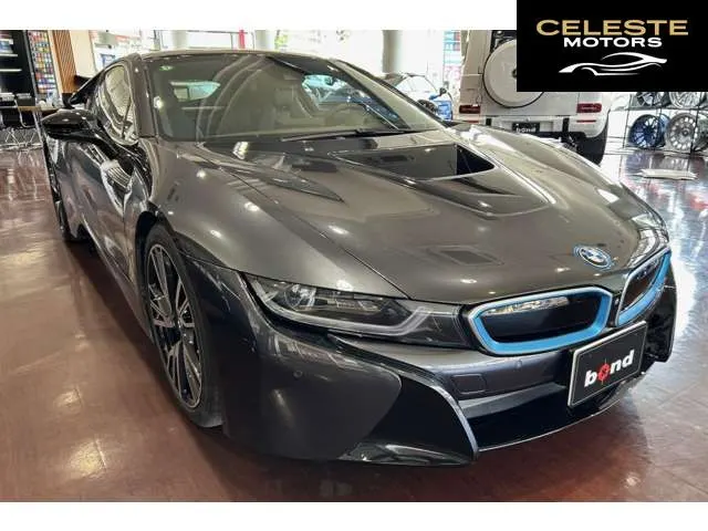 BMW i8 2015 — photo 2 sur 8