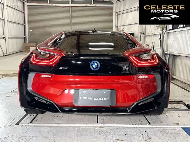 BMW i8 2016 — photo 3 sur 8