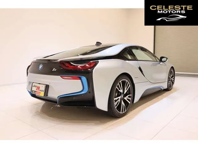 BMW i8 2015 — photo 5 sur 8