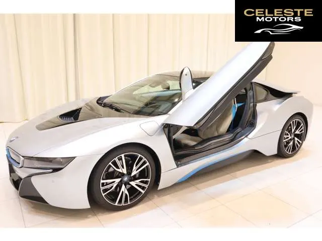 BMW i8 2015 — photo 8 sur 8