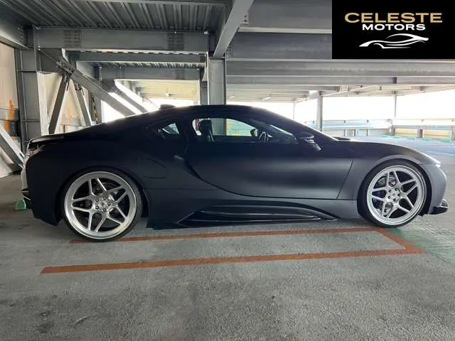 BMW i8 2015 — photo 5 sur 8