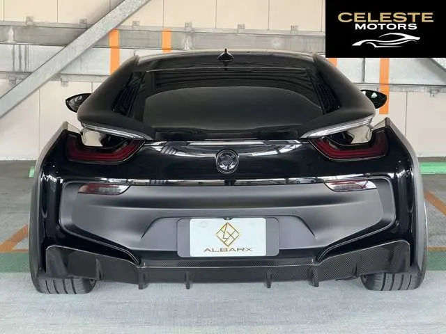 BMW i8 2015 — photo 6 sur 8