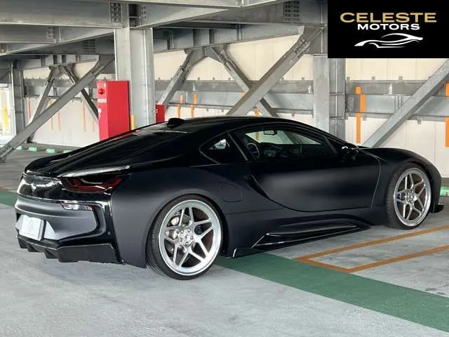BMW i8 2015 — photo 8 sur 8
