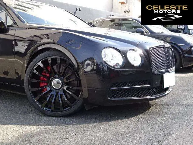 BENTLEY Flying Spur 2013 — photo 4 sur 8