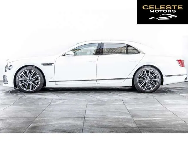 BENTLEY Flying Spur 2023 — photo 3 sur 8