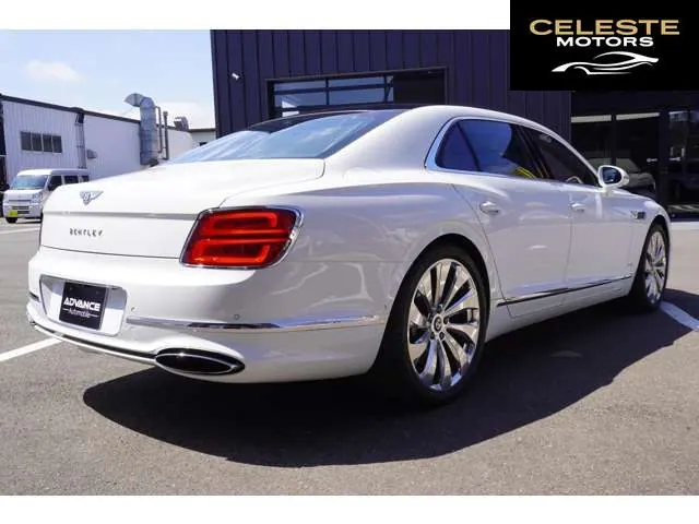 BENTLEY Flying Spur 2021 — photo 4 sur 8