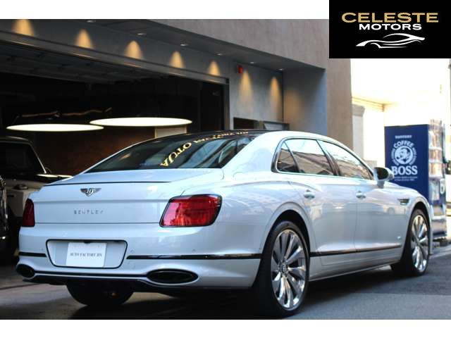 BENTLEY Flying Spur 2020 — photo 8 sur 8