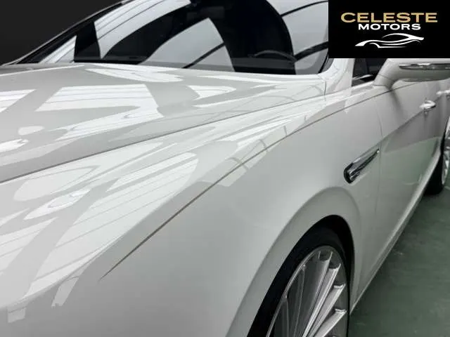 BENTLEY Flying Spur 2014 — photo 2 sur 8