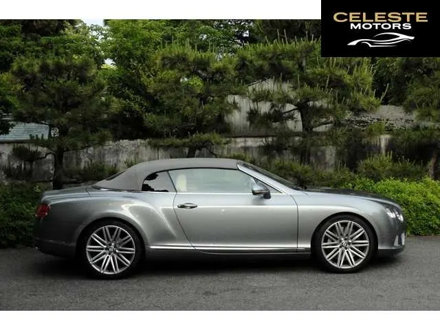 BENTLEY Continental GTC 2012 — photo 7 sur 8
