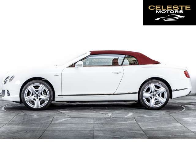 BENTLEY Continental GTC 2013 — photo 5 sur 8