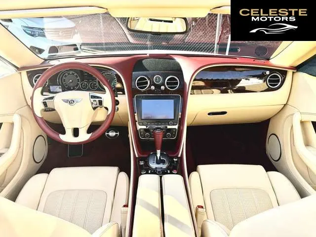 BENTLEY Continental GTC 2012 — photo 7 sur 8