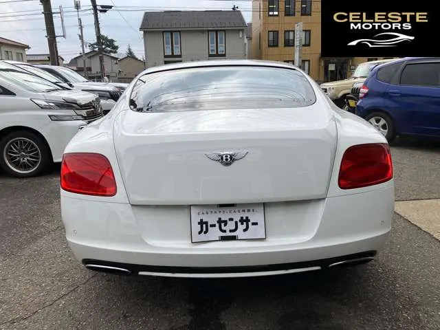 BENTLEY Continental GT 2012 — photo 3 sur 8