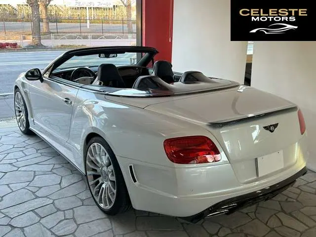 BENTLEY Continental GT Cabriolet 2012 — photo 5 sur 8