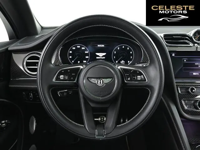 BENTLEY Bentayga 2023 — photo 8 sur 8