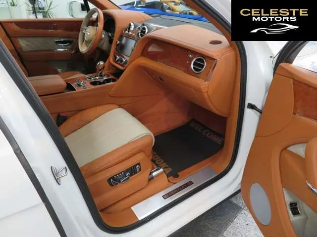 BENTLEY Bentayga 2019 — photo 8 sur 8