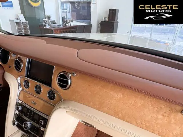 BENTLEY Mulsanne 2018 — photo 5 sur 8