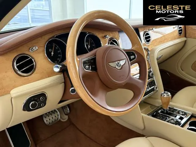 BENTLEY Mulsanne 2018 — photo 6 sur 8