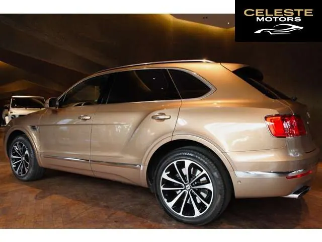 BENTLEY Bentayga 2016 — photo 3 sur 8