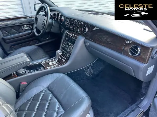 BENTLEY Arnage 2005 — photo 8 sur 8