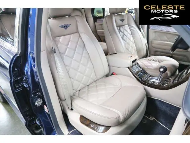 BENTLEY Arnage 2004 — photo 4 sur 8