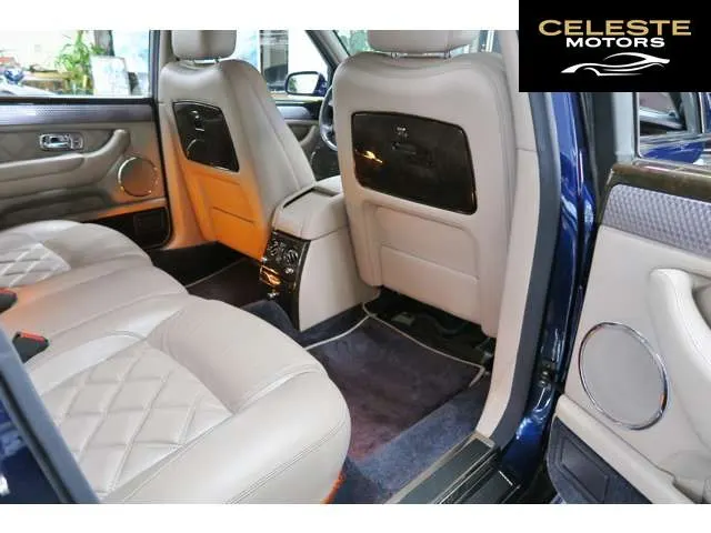 BENTLEY Arnage 2004 — photo 7 sur 8