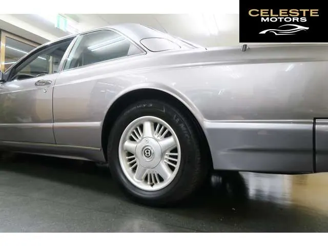 BENTLEY Continental Coupé 1996 — photo 4 sur 8