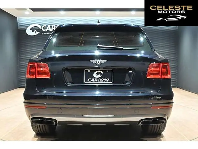 BENTLEY Bentayga 2019 — photo 3 sur 8