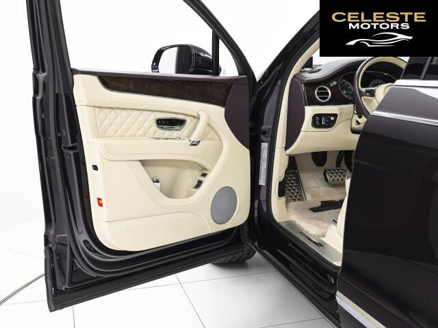 BENTLEY Bentayga 2018 — photo 4 sur 8