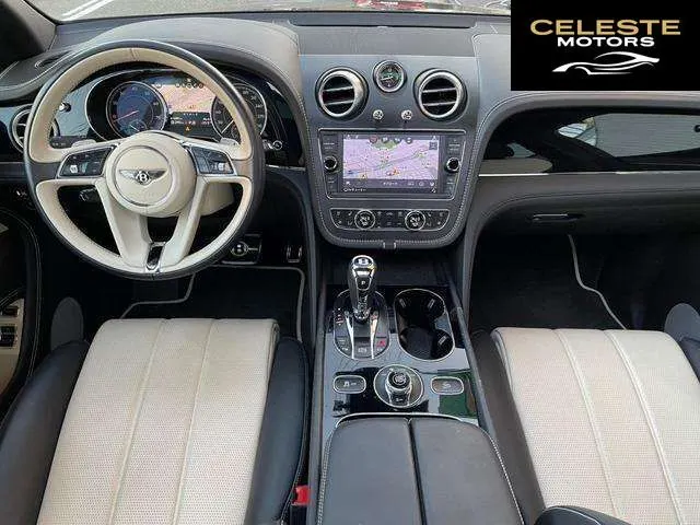 BENTLEY Bentayga 2018 — photo 2 sur 8