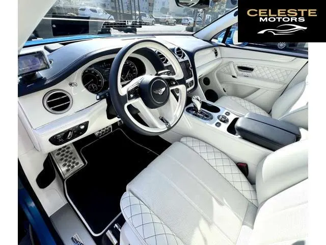 BENTLEY Bentayga 2017 — photo 4 sur 8