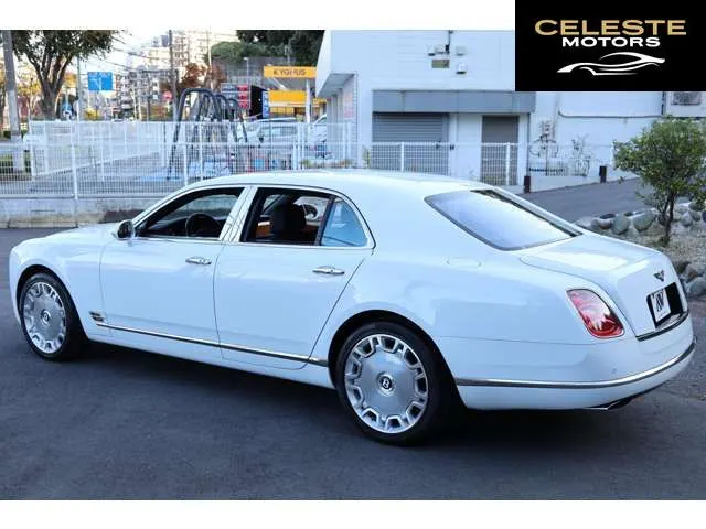 BENTLEY Mulsanne 2013 — photo 2 sur 8