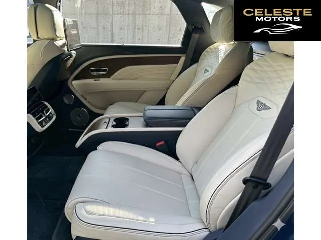 BENTLEY Bentayga 2023 — photo 5 sur 8