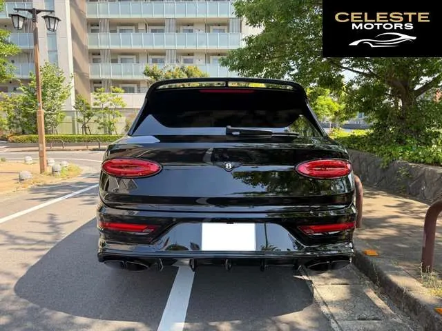 BENTLEY Bentayga 2023 — photo 5 sur 8
