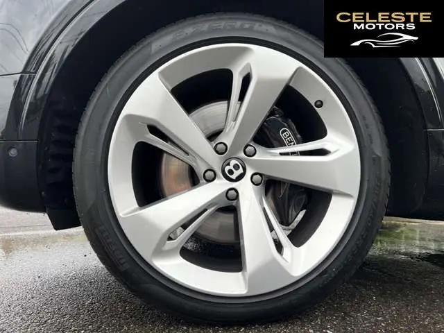 BENTLEY Bentayga 2017 — photo 3 sur 8
