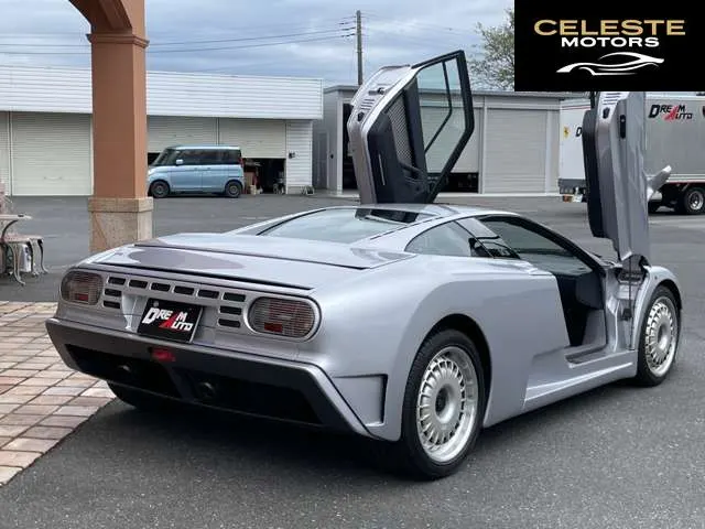 BUGATTI EB110 1994 — photo 8 sur 8