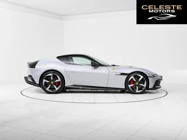 FERRARI 12 Cilindri 2025 — photo 7 sur 8